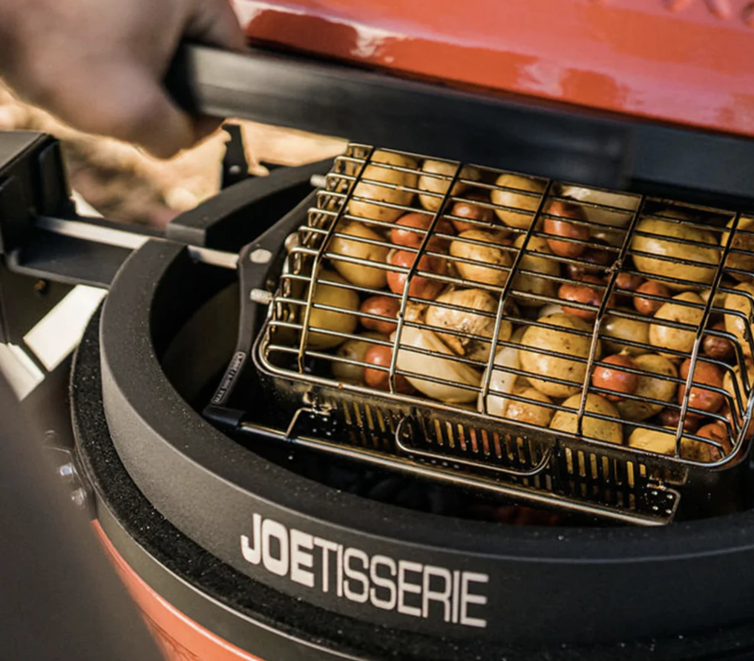 Kamado Joe JoeTisserie Basket Set Spit Mand 8 Kamado Joe JoeTisserie Basket Set Spit Mand - Image 6